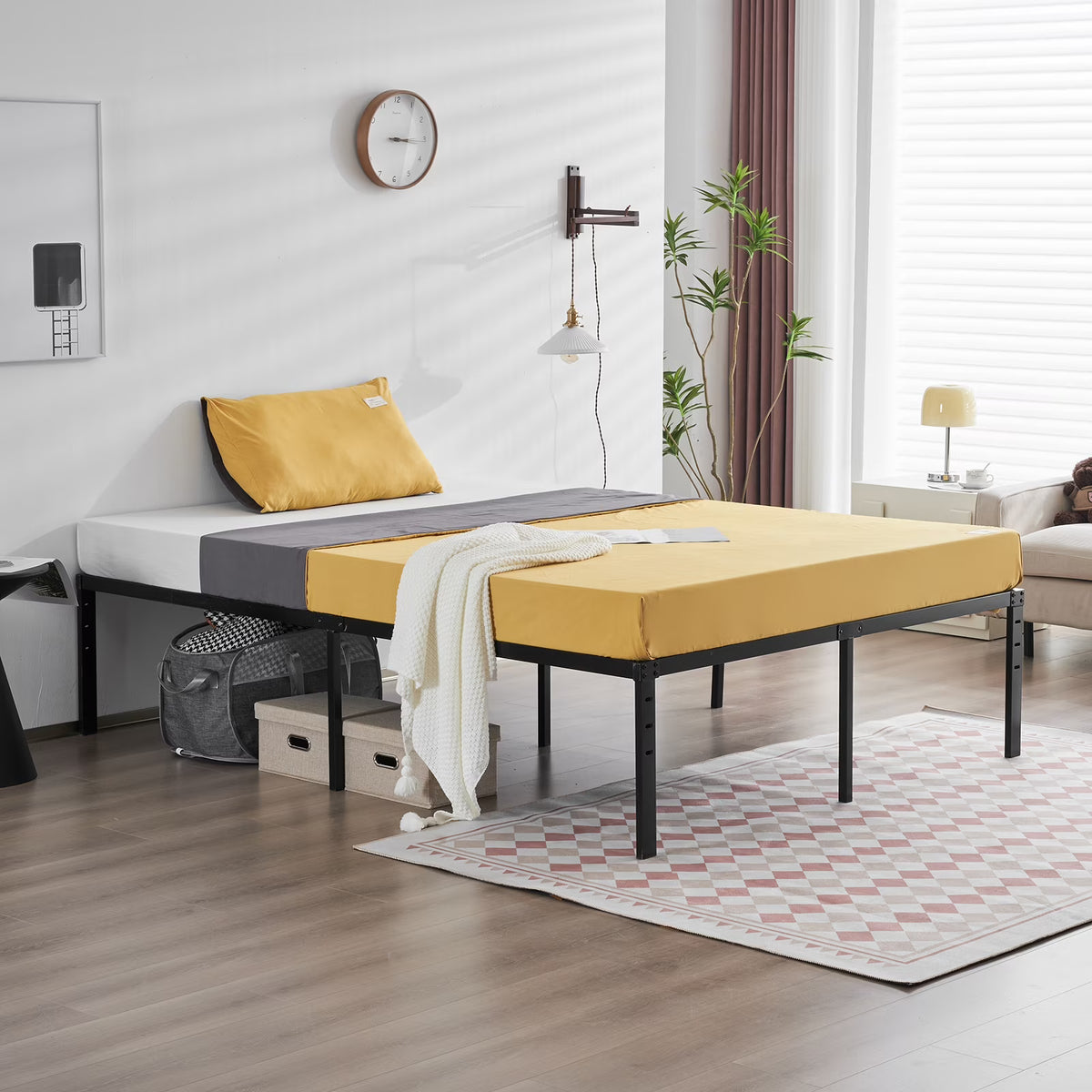 Black Queen Size Metal Bed Frame with Steel Slat Support H6060