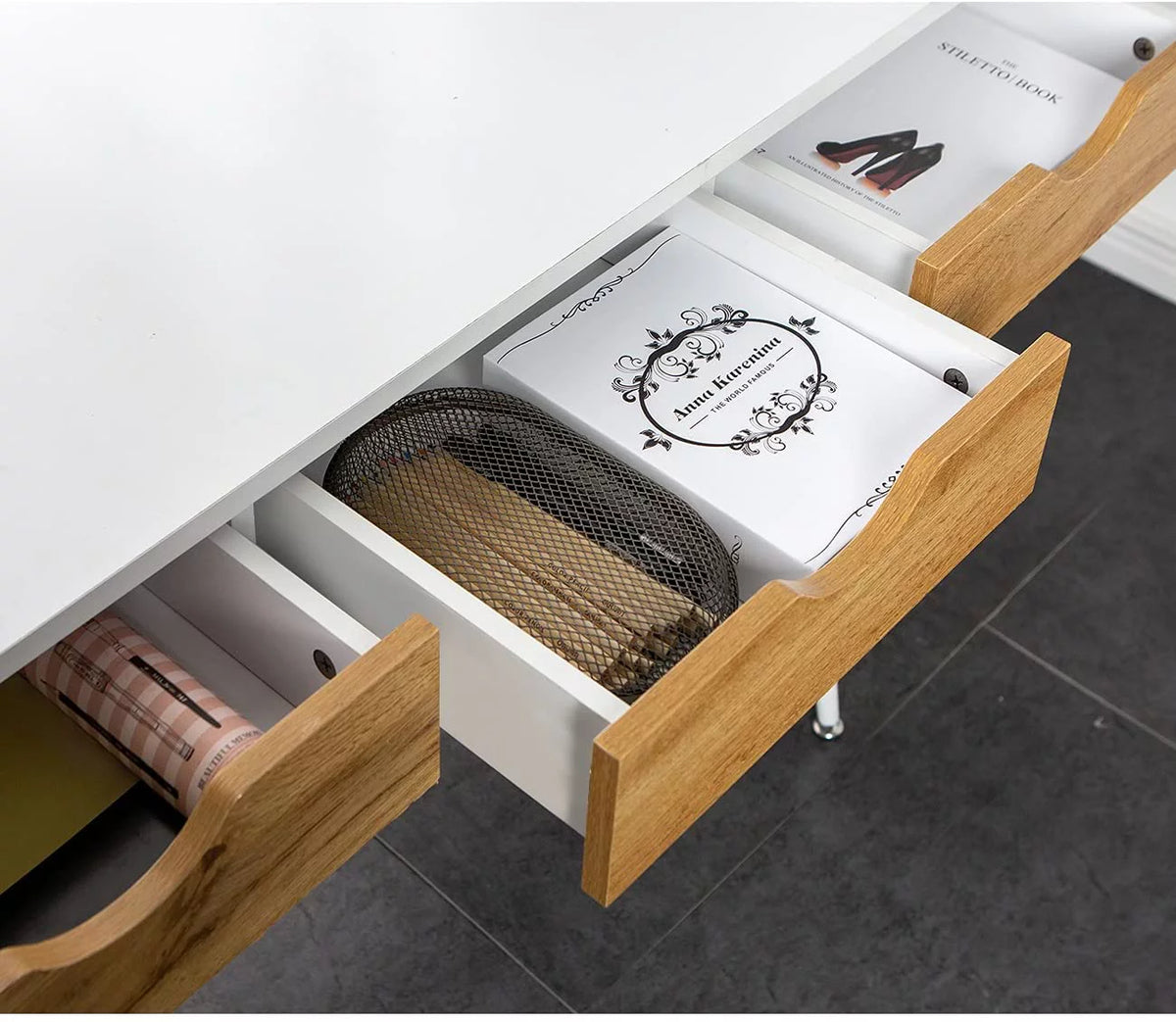 43in White Vanity Desk with 3 Drawers V85859